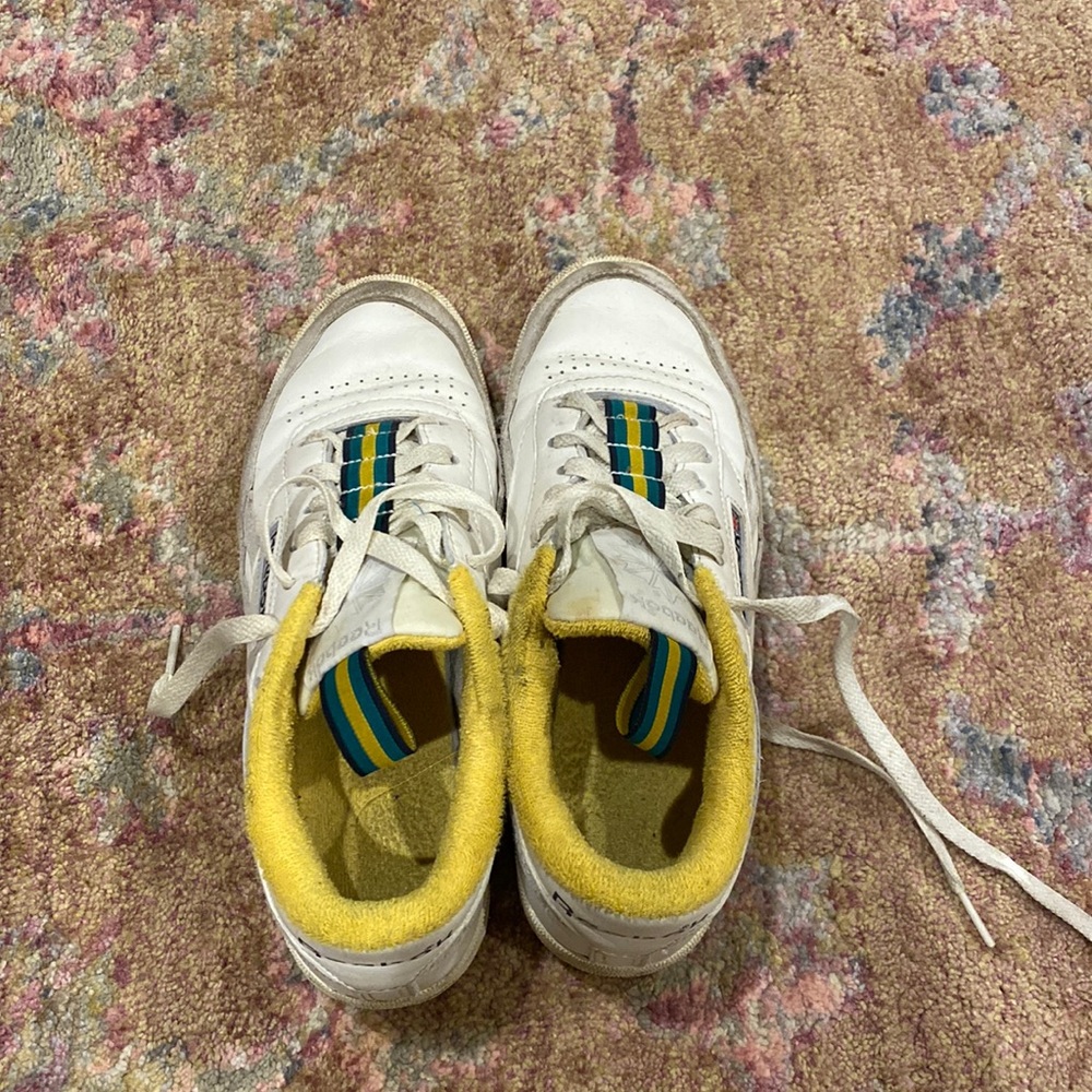 Reebok Sneakers